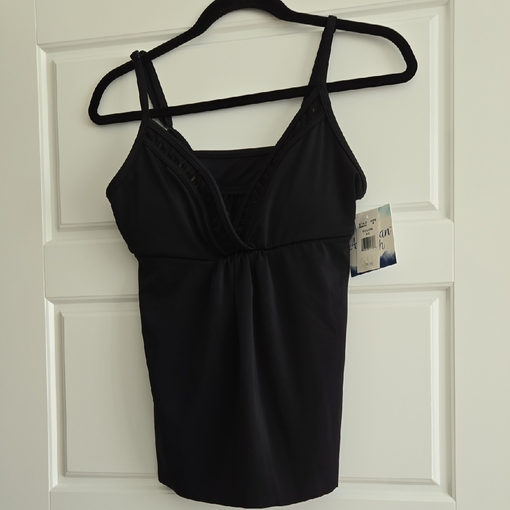 Classic Black Swimsuit Top with Sweetheart Neckline